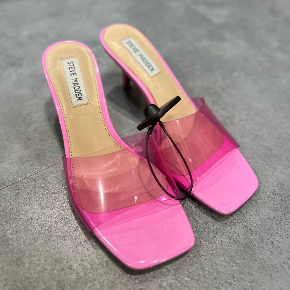 Steve Madden pink sandal size 7